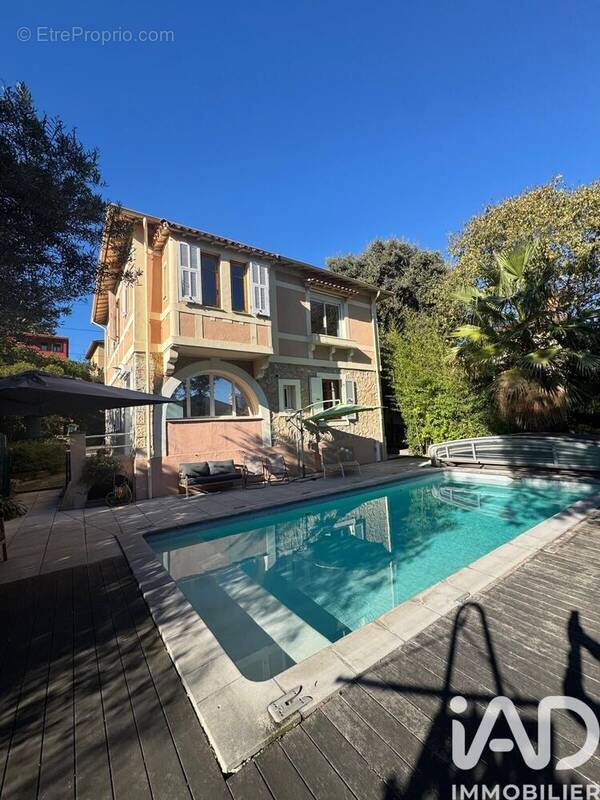 Photo 1 - Maison à ANTIBES