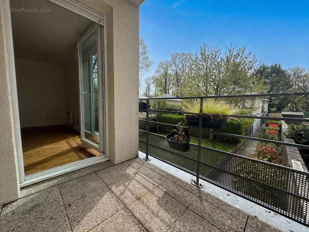 Appartement à LE PLESSIS-TREVISE