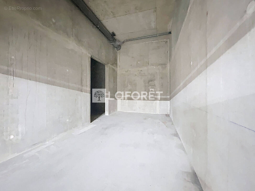 Parking à RILLIEUX-LA-PAPE