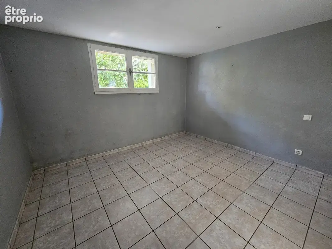 SEYSSES GRANDE MAISON composée de 2 appartements - photo 6