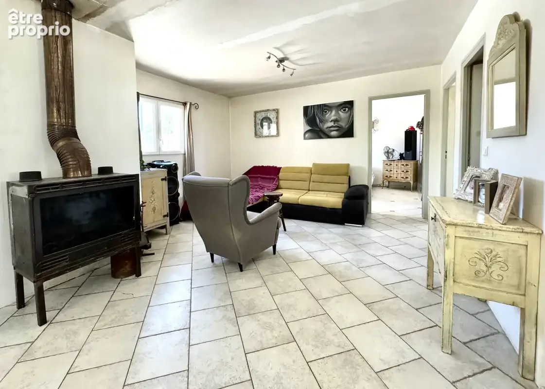 Maison de 110 m2 avec piscine, atelier 50m2, carport 20 m2 et terrain de 1 150 m2 sans vis à vis - photo 11