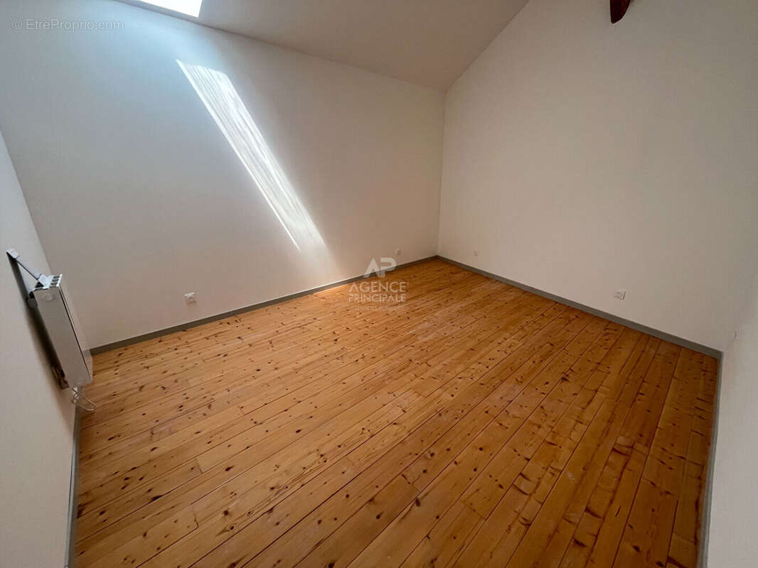 Commerce à PONTOISE