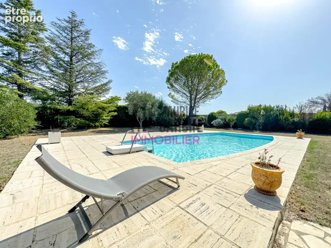 Maison 4 pièces 140 m² à vendre à L'isle-Sur-La-Sorgue (84800) - photo 3