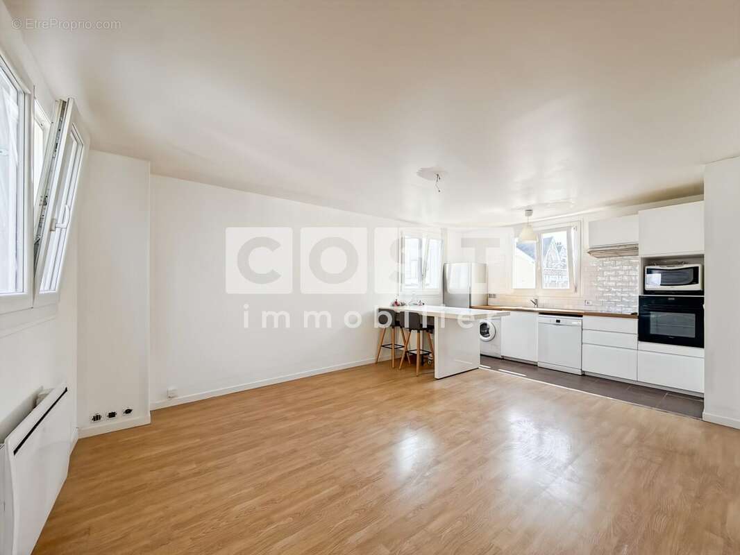 Appartement à BOIS-COLOMBES