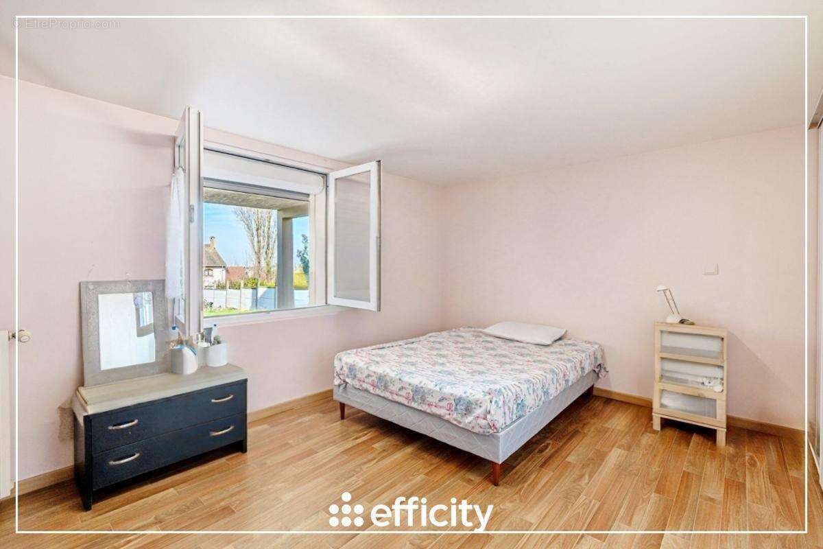 Maison à CHAMPIGNY-SUR-MARNE