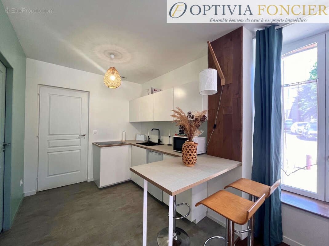 Exclusivité Superbe Maison en pierre de bourg T5 123 m2 - Petit jardin + Annexe - photo 18