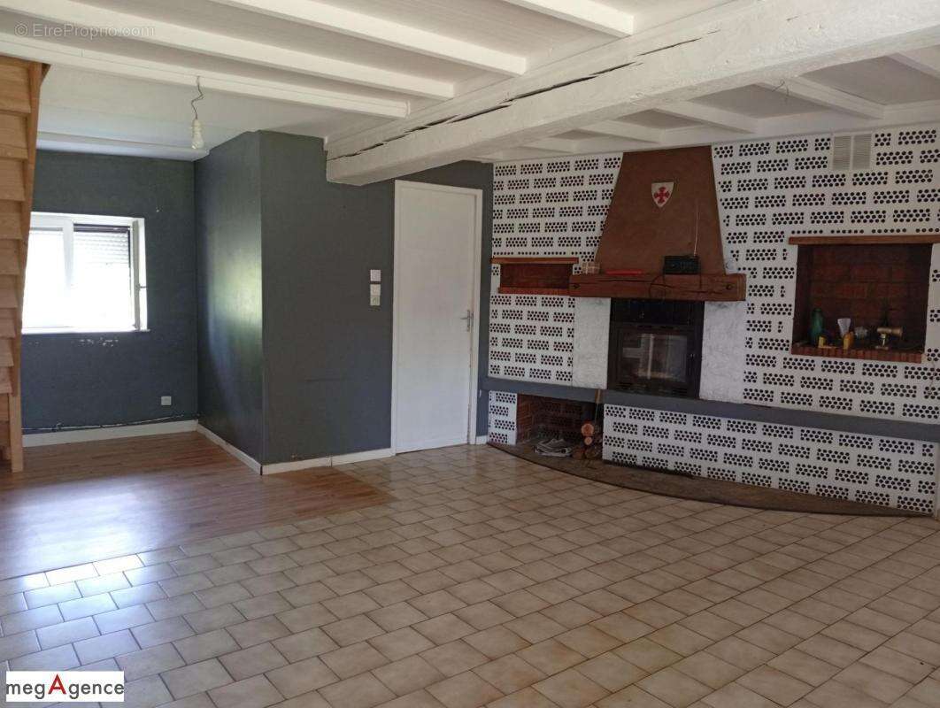 Maison à BILLEZOIS