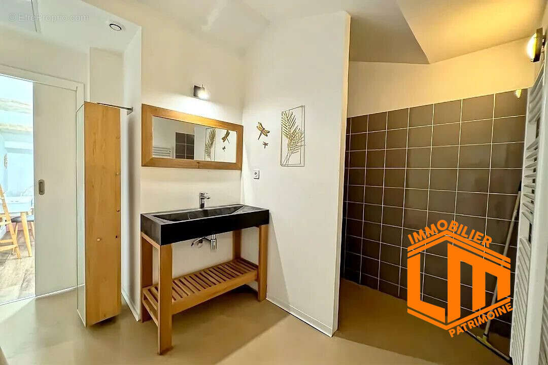 Maison à SAINT-JEAN-DE-VEDAS