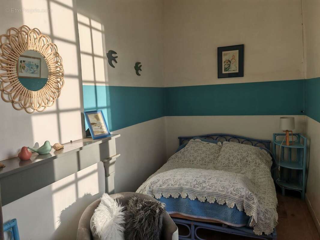 CH3 - Maison à EXCIDEUIL