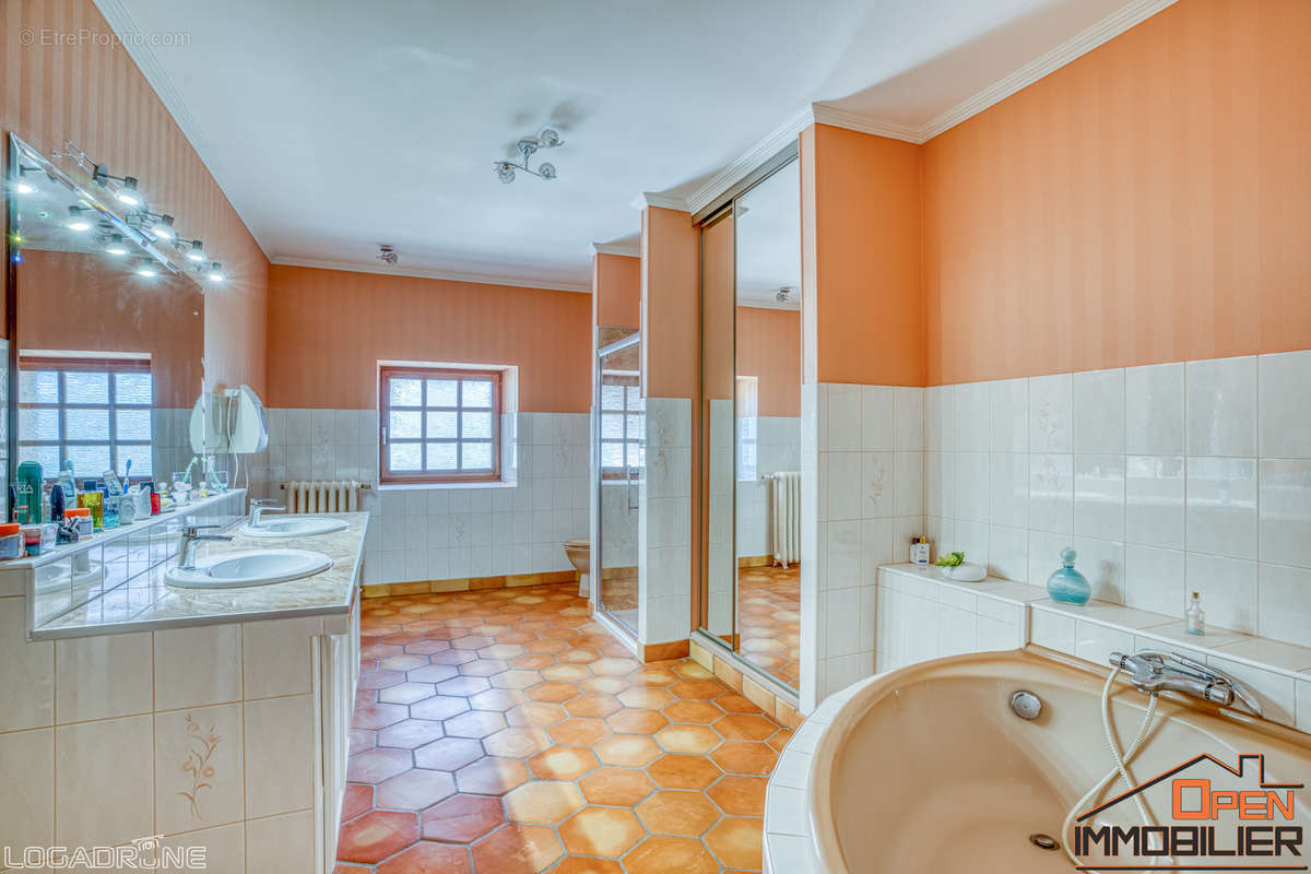 Maison à MIRAMONT-DE-GUYENNE