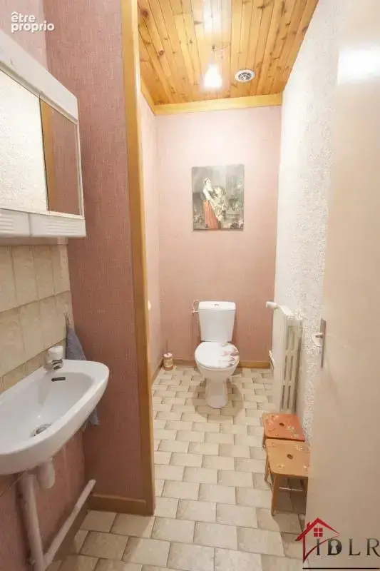 Maison d'architecte en pierre de 270 m2   Terrain arboré de - photo 10