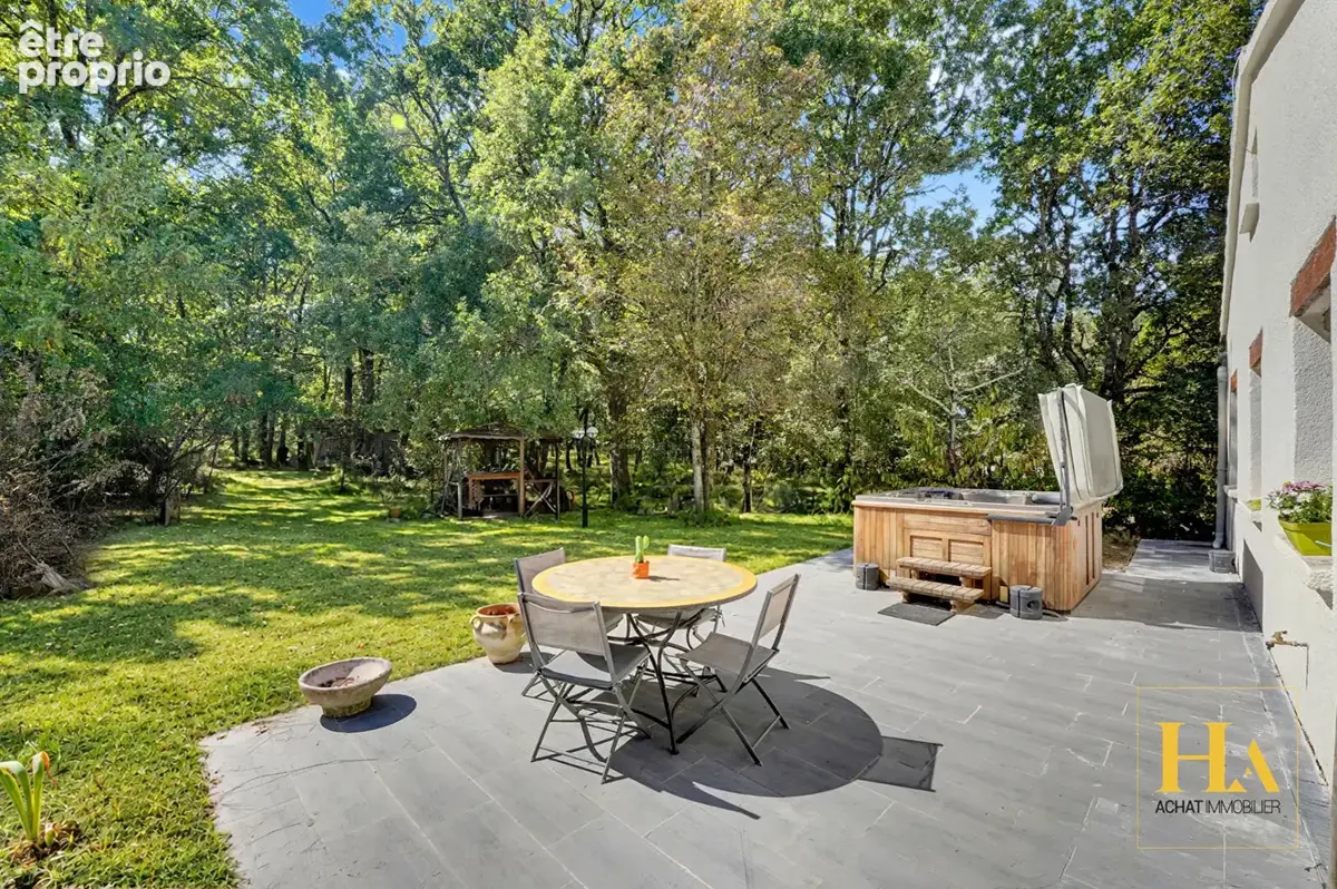 RARE Maison au milieu d'un bois, Cépet 102 m2, T5, 4200 m2 de terrain arboré - photo 2