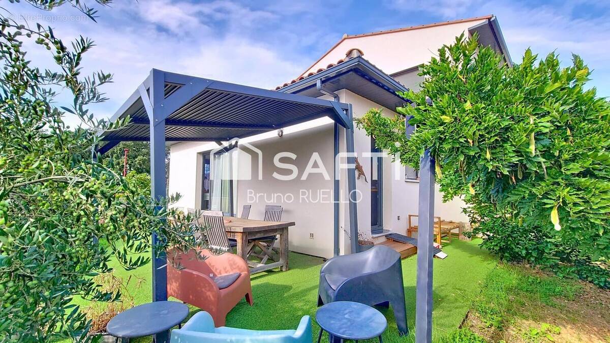 Photo 1 - Maison à MONTESQUIEU-DES-ALBERES