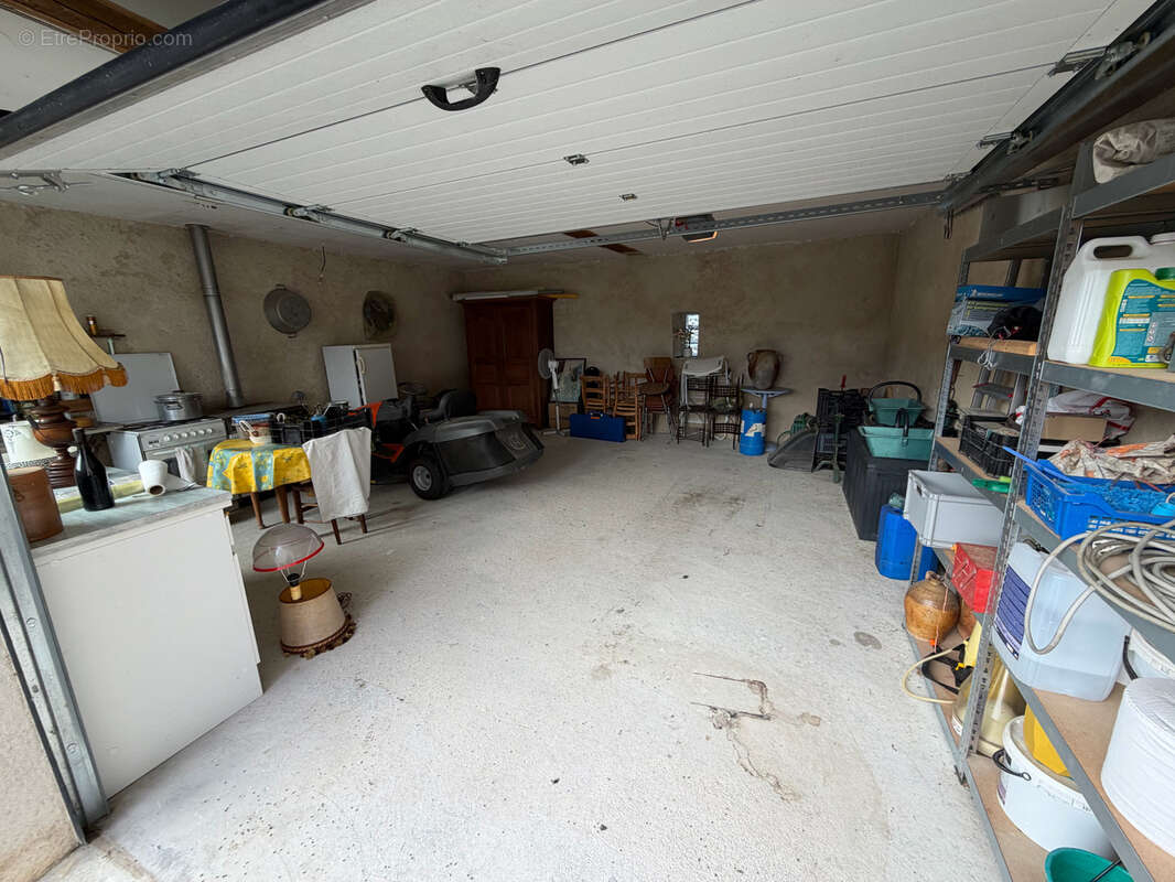 Maison à SAINT-SAUVEUR