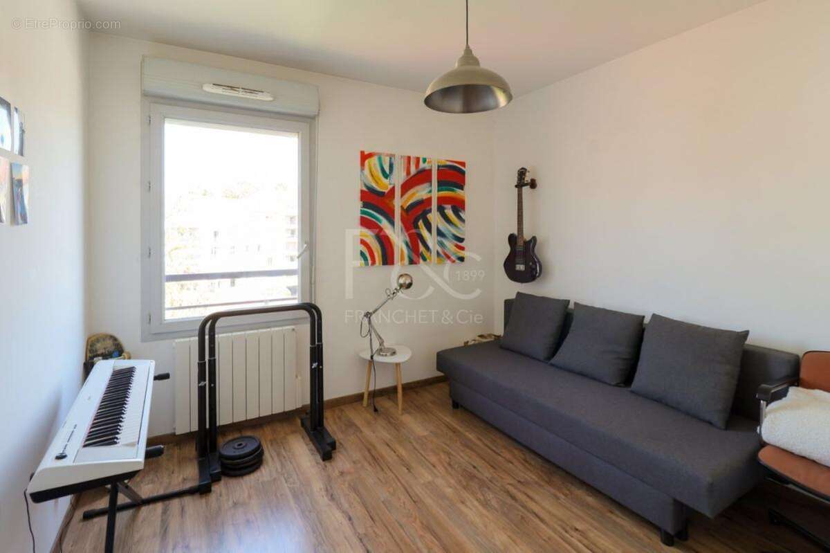 Appartement à LYON-9E