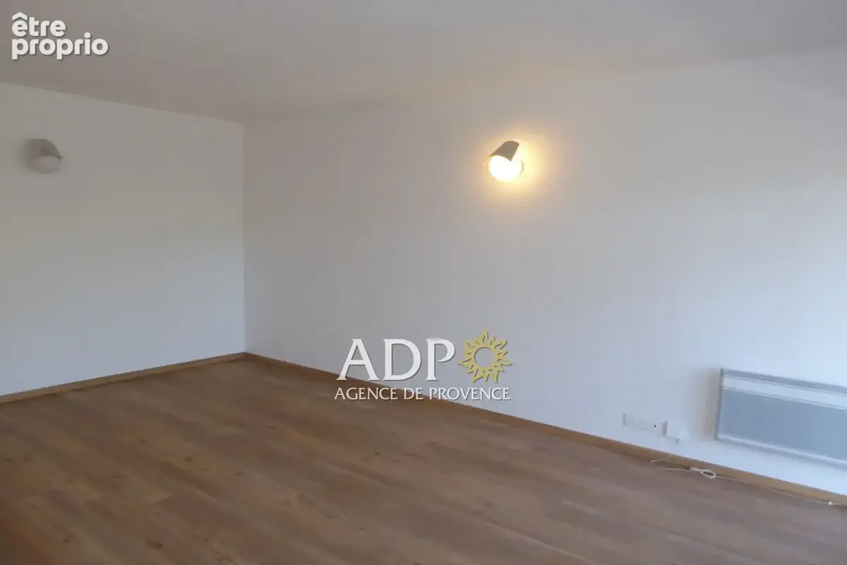 Appartement 27 m² à Grasse  - photo 6