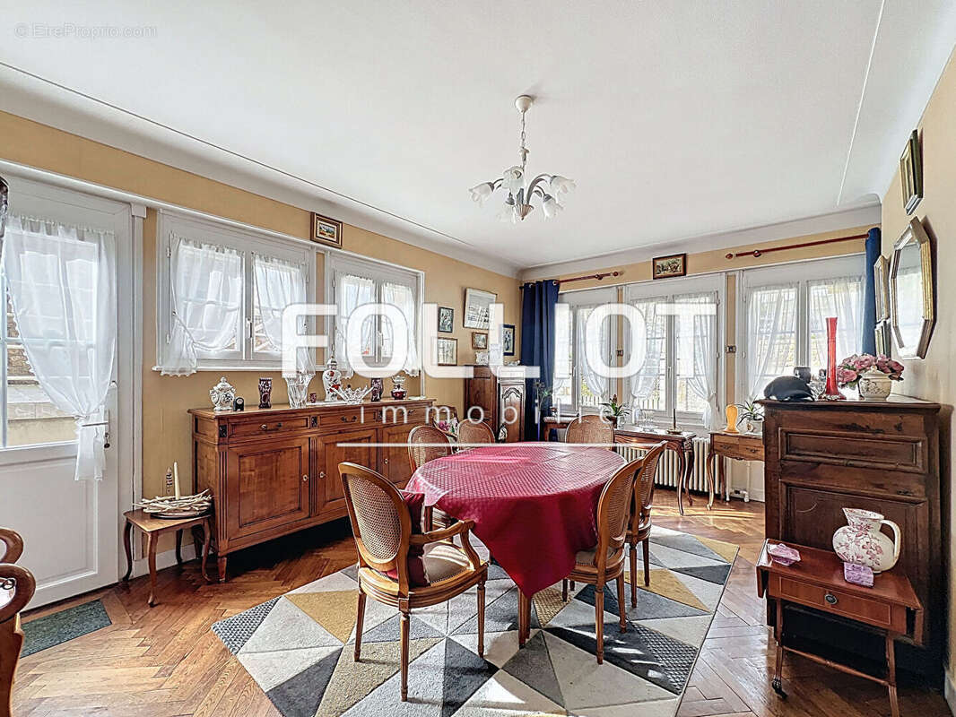 Maison en plein coeur d'Avranches 170 m2 ! - photo 3