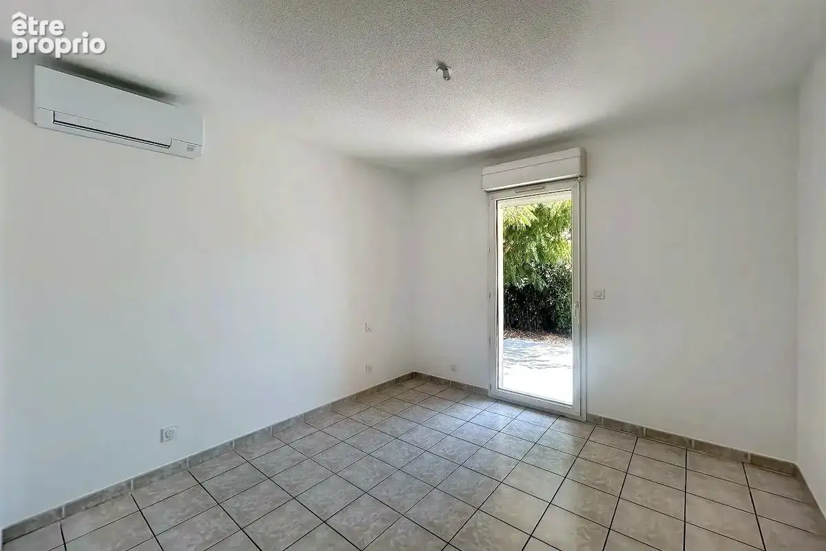 Villa type 4 sur 387 m² de terrain - photo 11