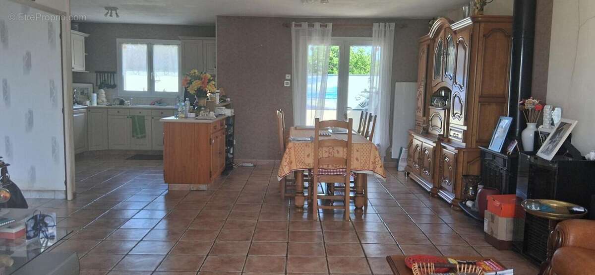 Maison à CORDEMAIS