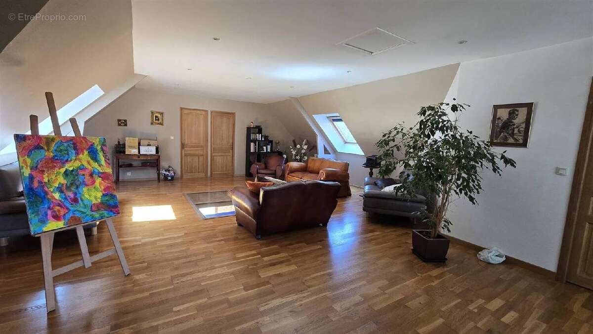Maison 226 m² à Rouen  - photo 4