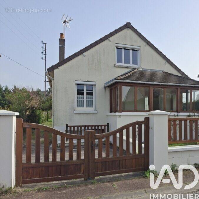 Photo 1 - Maison à BRIARE