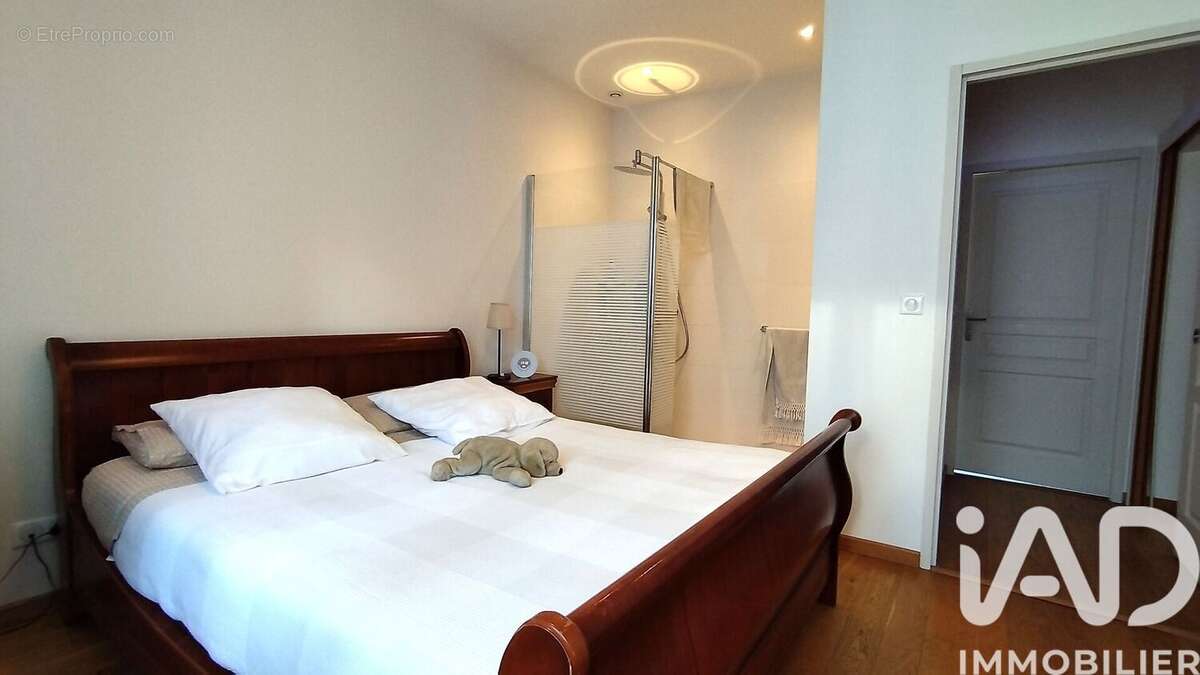 Photo 9 - Maison à SAINT-ETIENNE