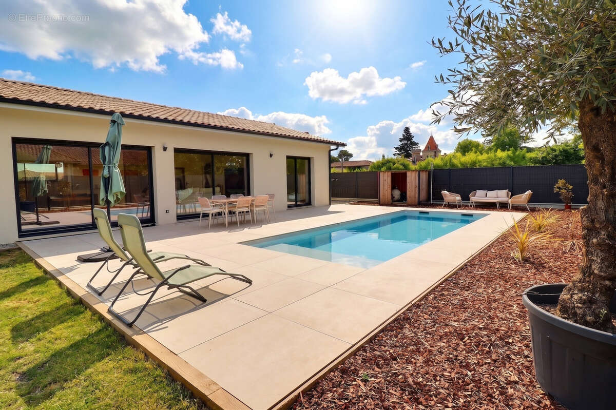 Maison à LANGON