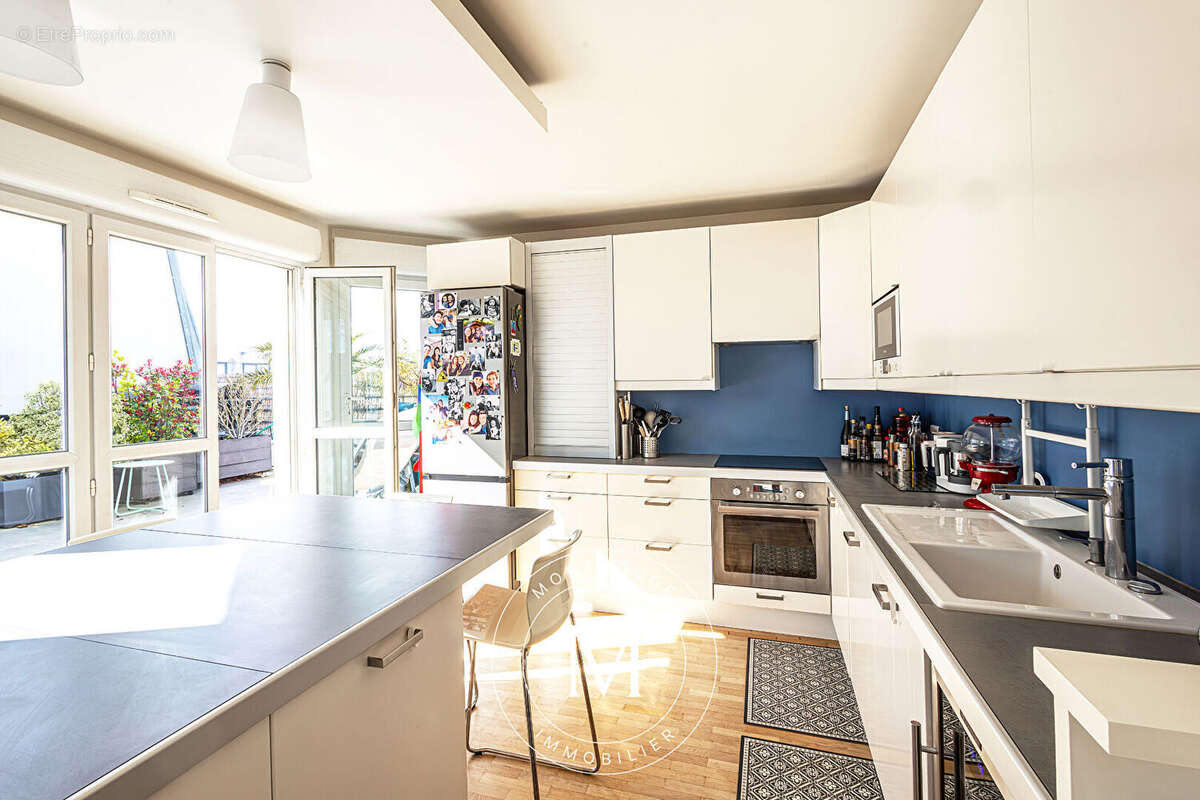 Appartement à MONTROUGE