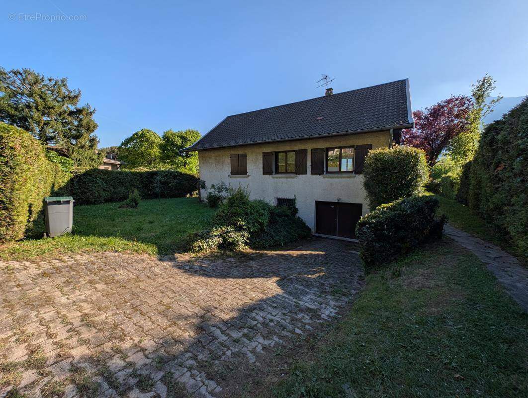 Maison à FONTANIL-CORNILLON