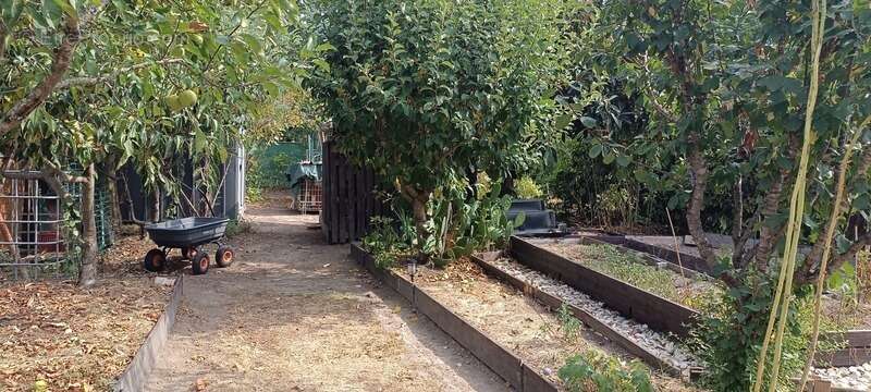 Maison à vendre 8 pièces  (33) - photo 25