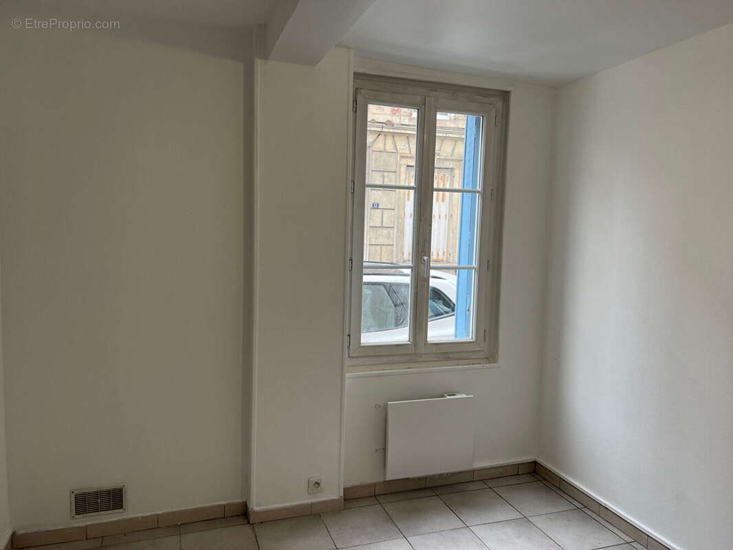 Appartement à MERU
