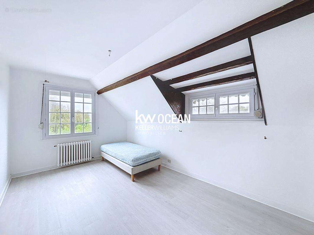 Maison à LE DRENNEC