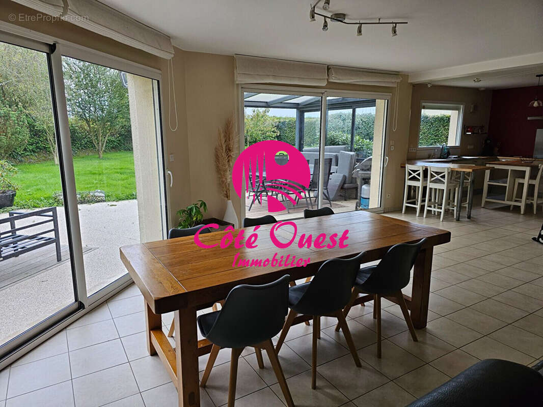 Maison à CAUVILLE-SUR-MER