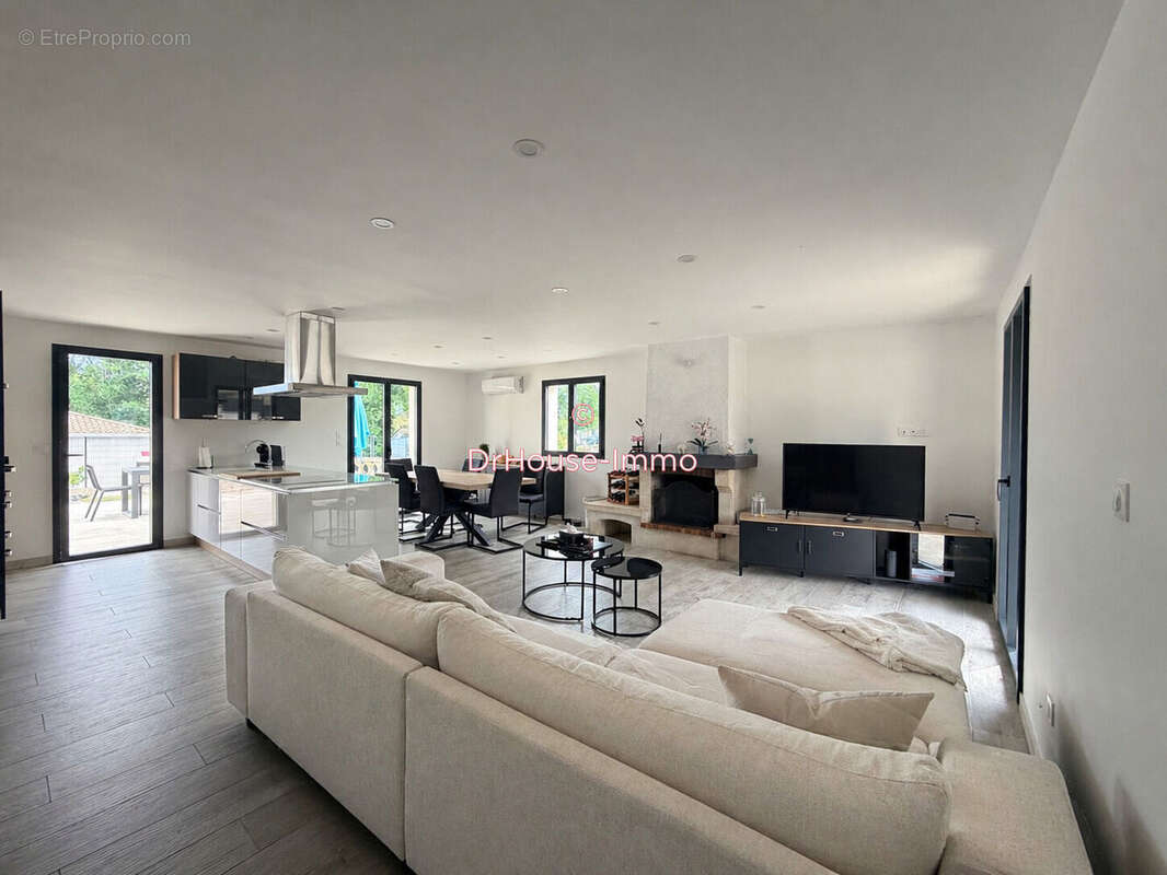 Maison à ARTIGUES-PRES-BORDEAUX