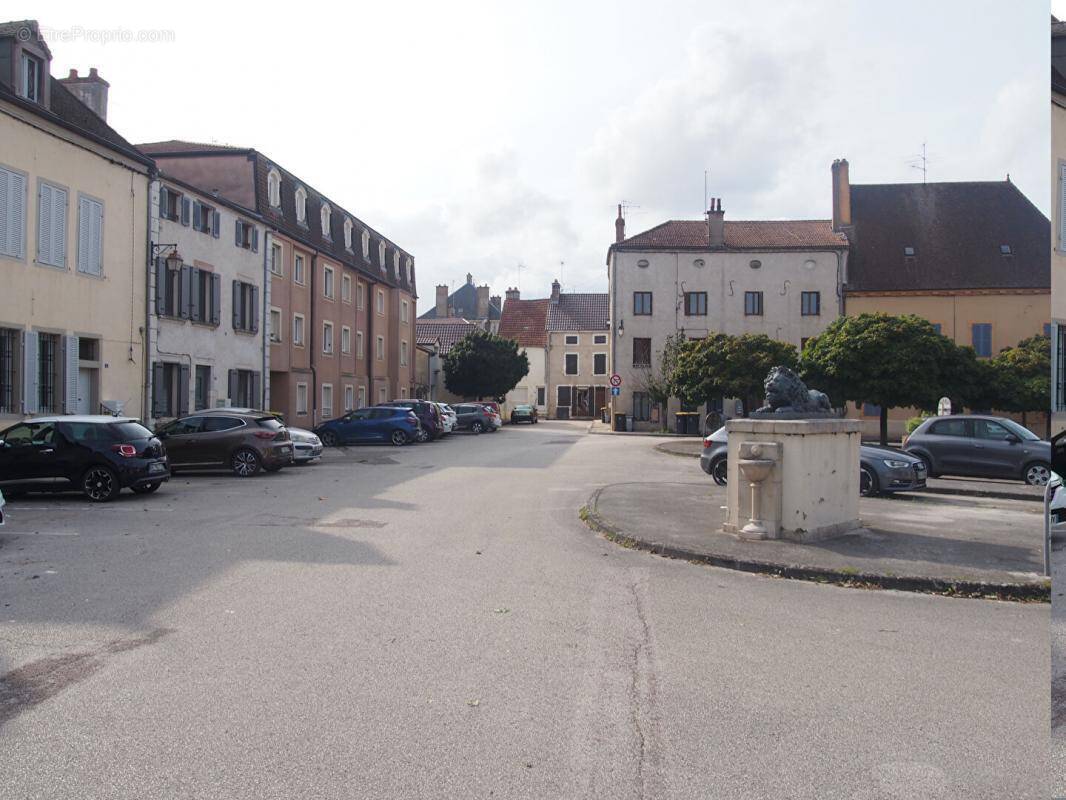 Appartement à SAINT-JEAN-DE-LOSNE
