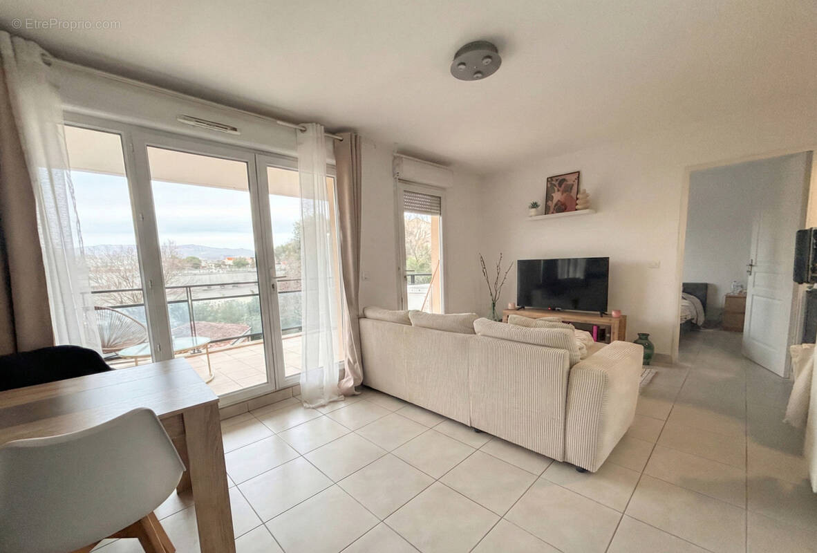 Appartement à MARSEILLE-13E