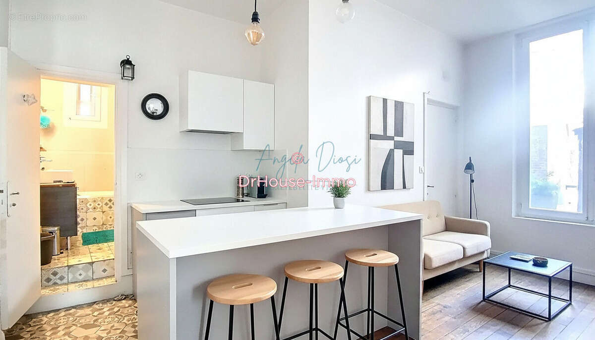 Appartement à PARIS-11E