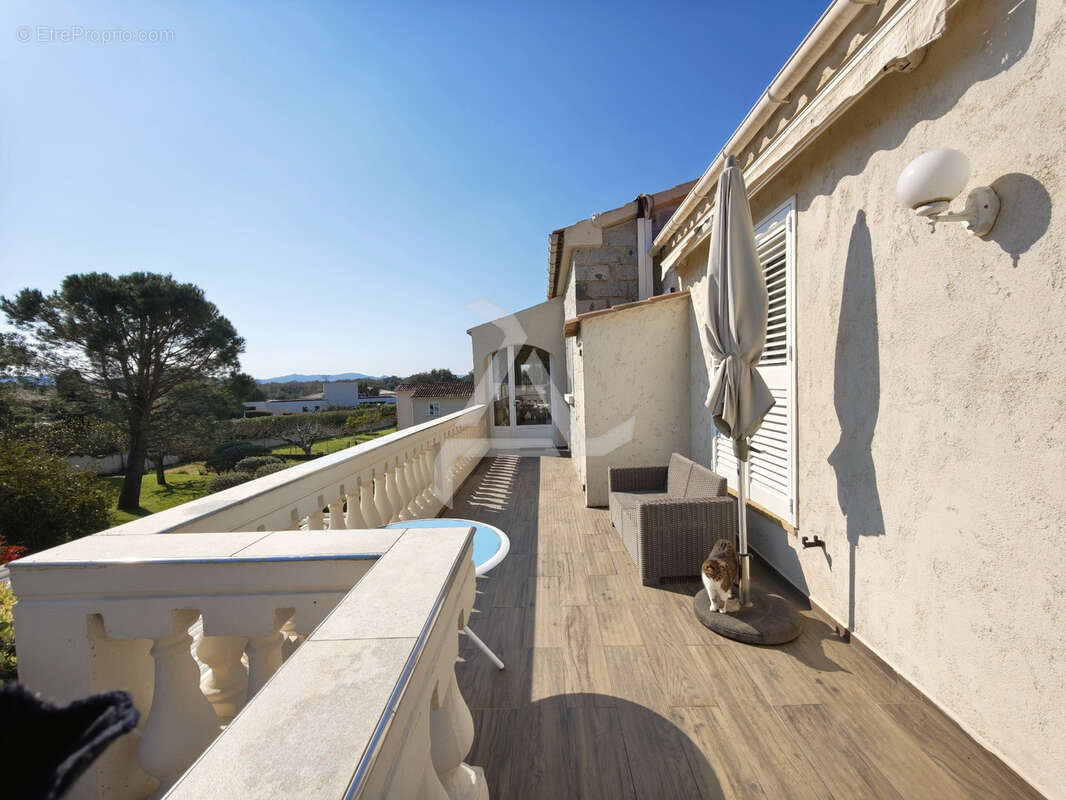 Appartement à PORTO-VECCHIO