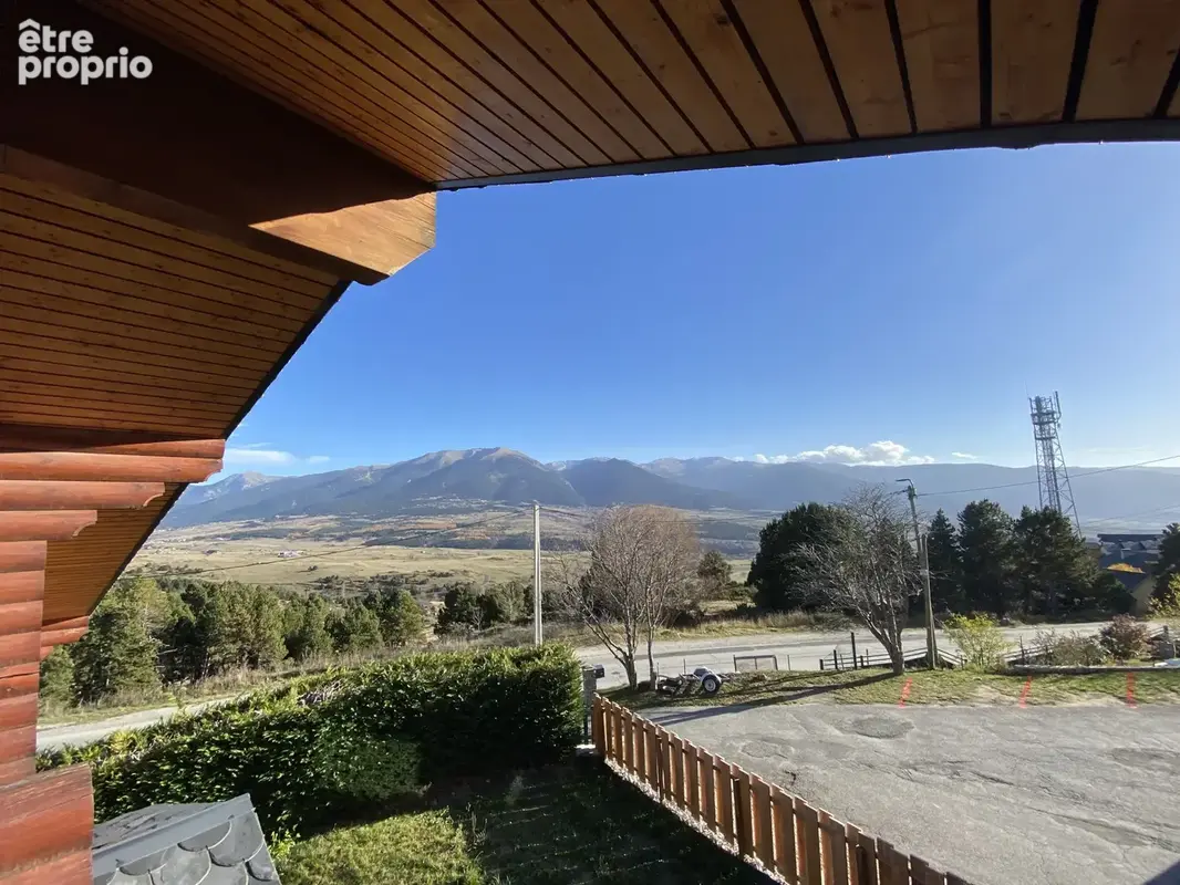 FONT-ROMEU - Vente magnifique chalet en rondins aux belles prestations - photo 3