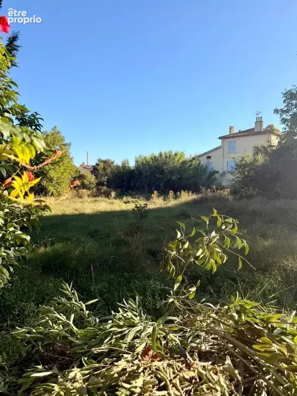 Terrain 743 m² à vendre à Gardanne (13120) - photo 2