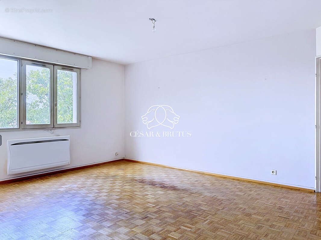 Appartement à LYON-9E