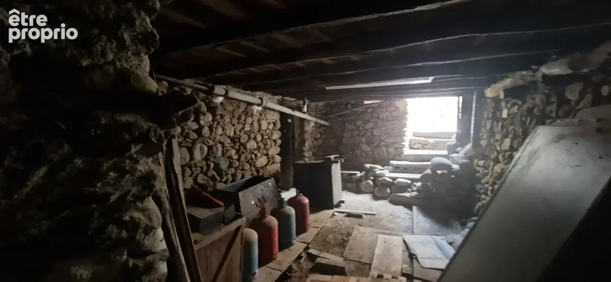 A finestret, maison de village sud 2 faces avec cour dans un cadre nature - photo 16