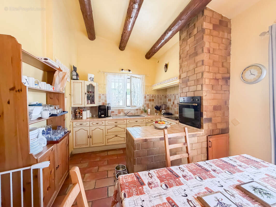 Maison à SAUSSET-LES-PINS