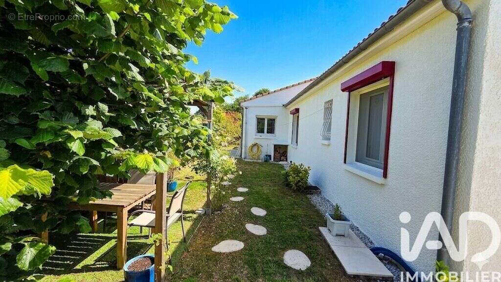 Photo 3 - Maison à BREUILLET