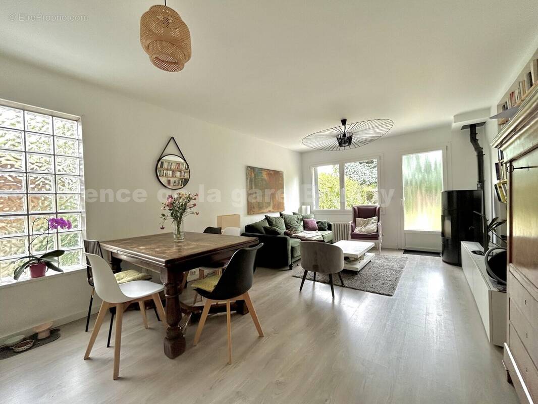 IMG_8241 - Maison à BRUNOY