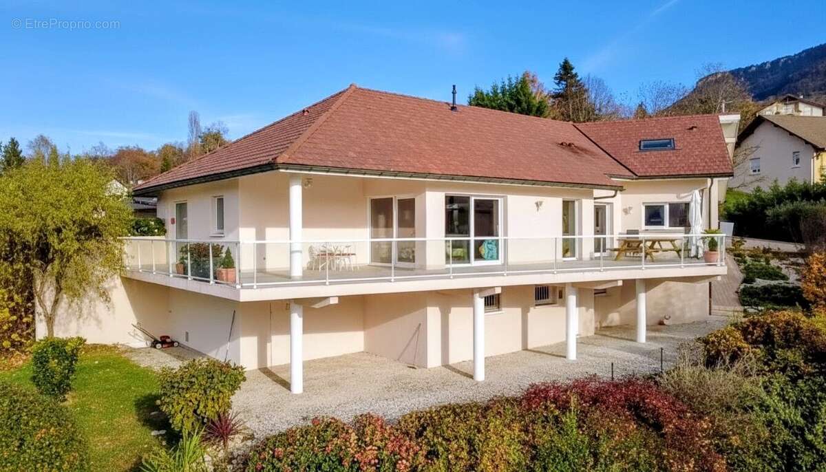 Maison à AIX-LES-BAINS