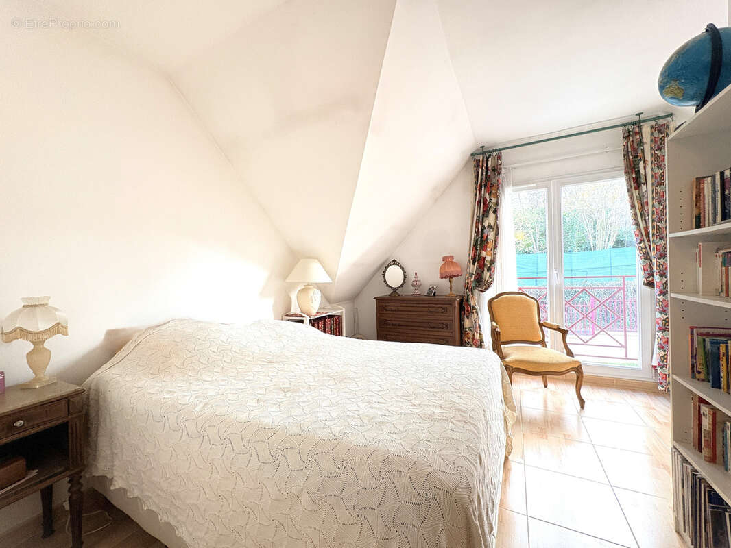 Maison à SUCY-EN-BRIE