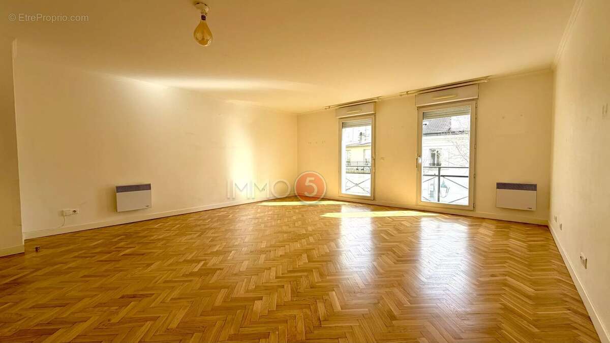 Appartement à LE RAINCY