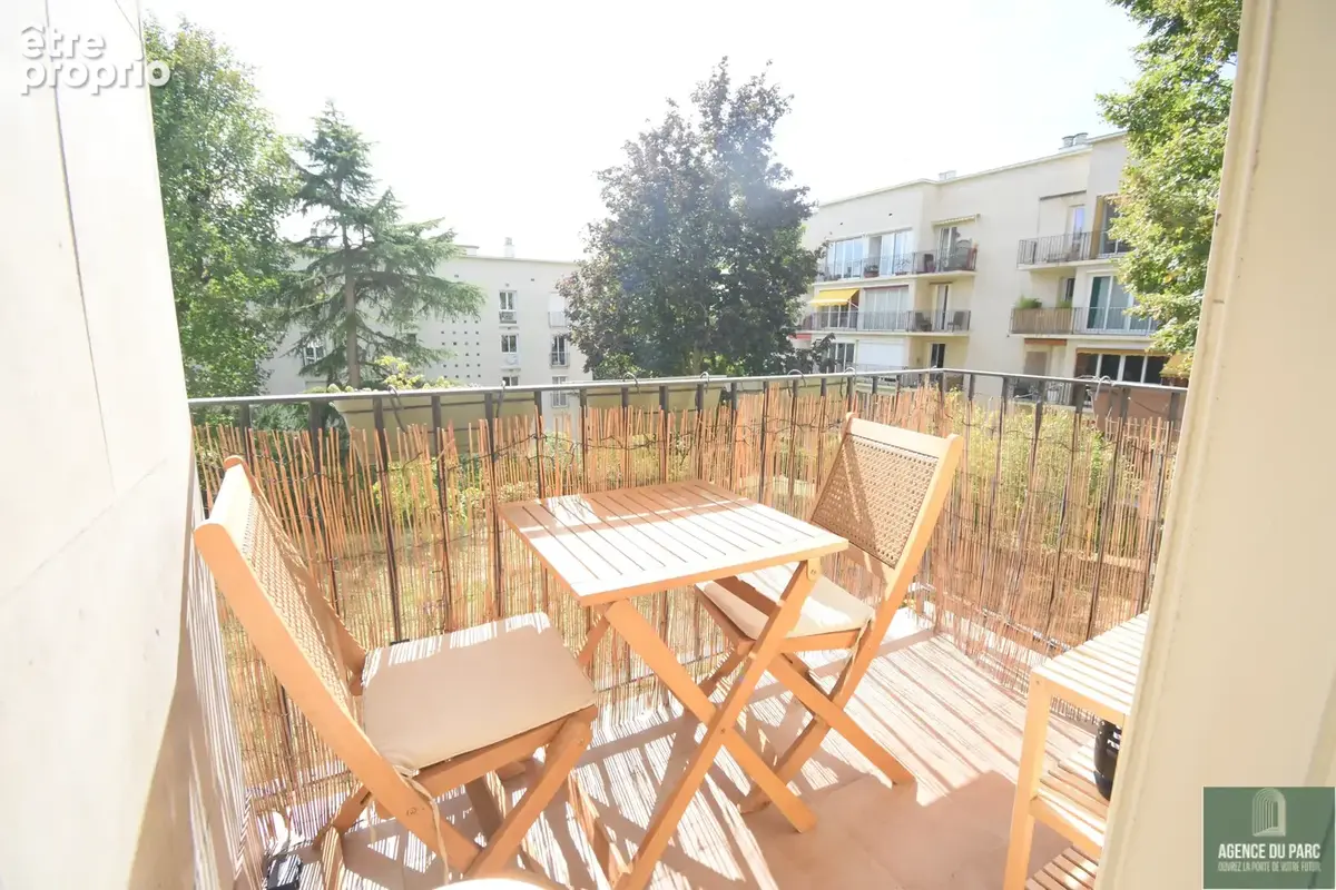 Appartement 92 m2, trois chambres, proche gare - photo 4