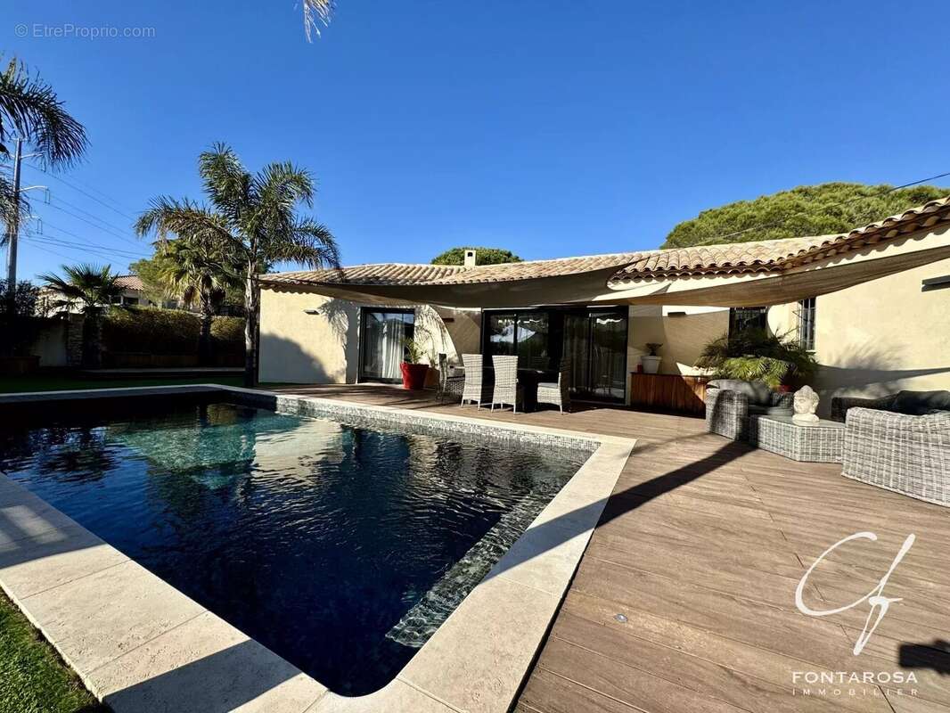 Maison à PUGET-SUR-ARGENS